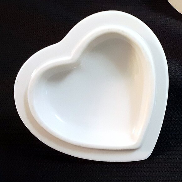 Otagiri small porcelain ring or trinket box - heart, Made in Japan, bird finial - Picture 4 of 5